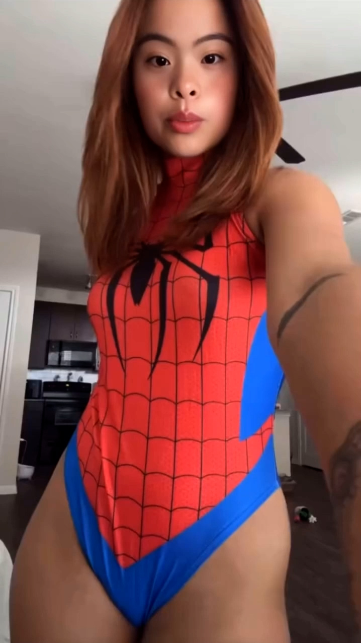 Littleminaxo / Minaisfreaky Spiderman video Onlyfans So hot